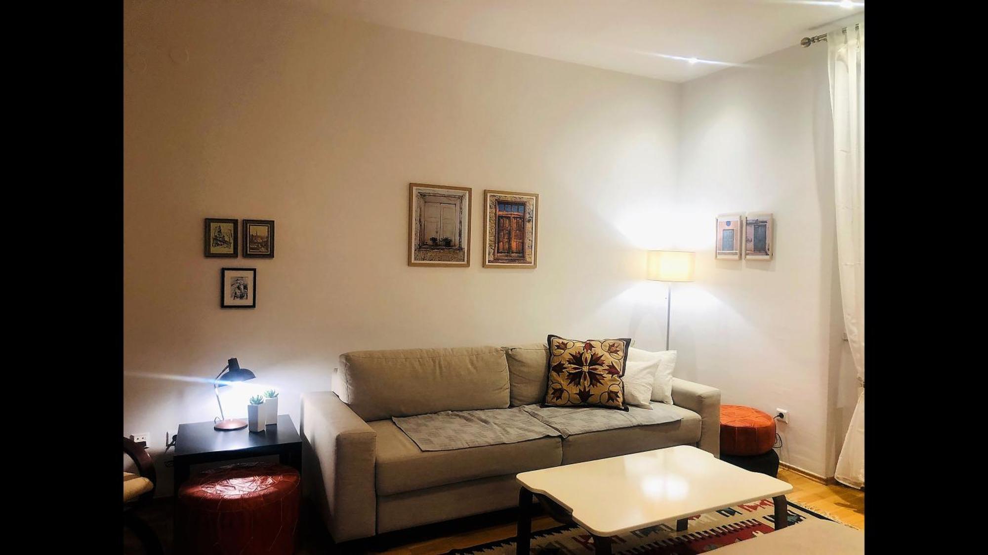 Cozy One-bedroom In The Apartment Sarajevo